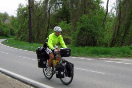 Karol na bicykli Rakúsko